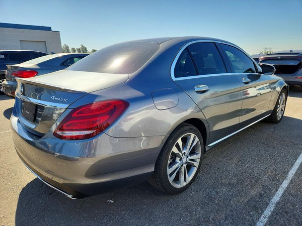 2017 MERCEDES-BENZ C C300-4M