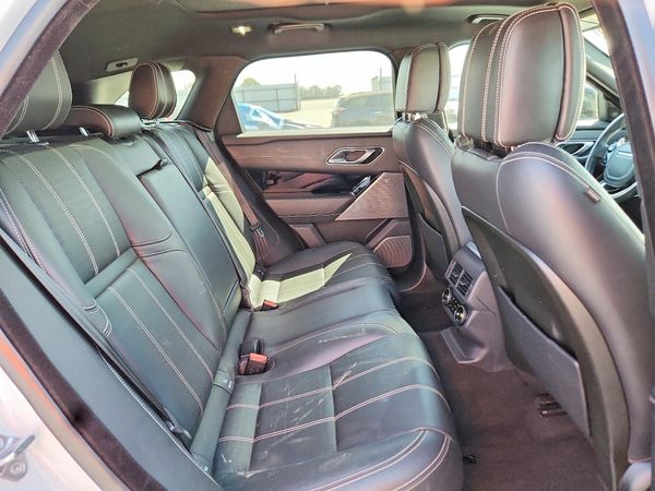 2019 LAND ROVER RANGE ROVER VELAR R-Dynamic HSE