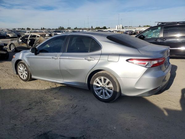2018 TOYOTA CAMRY L/LE/SE/XLE