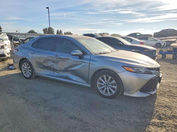 2018 TOYOTA CAMRY L/LE/SE/XLE