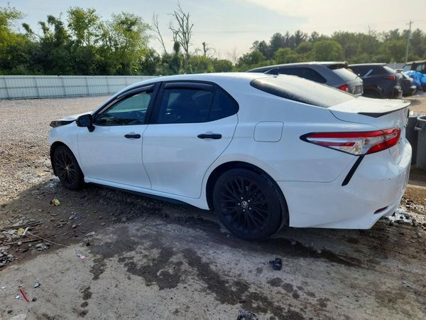 2020 TOYOTA CAMRY