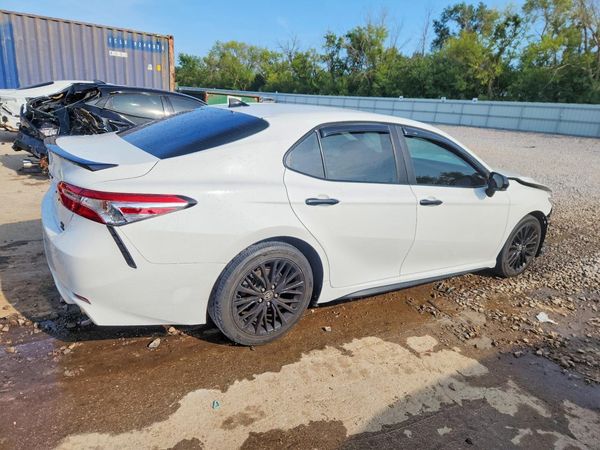 2020 TOYOTA CAMRY