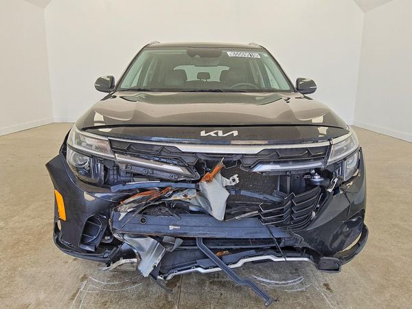 2024 KIA SELTOS S, X-Line