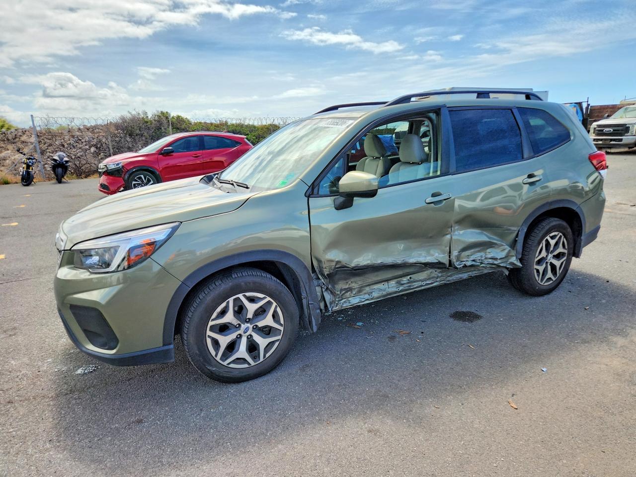 2021 SUBARU FORESTER Premium