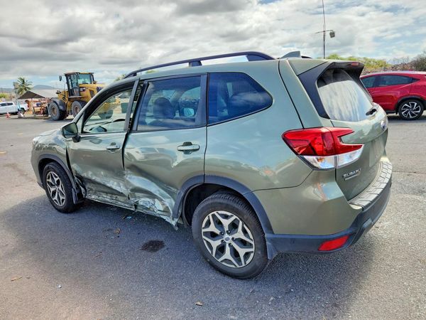 2021 SUBARU FORESTER Premium