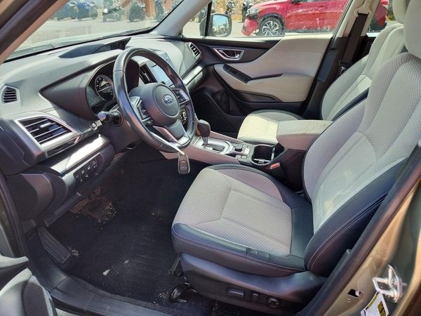 2021 SUBARU FORESTER Premium