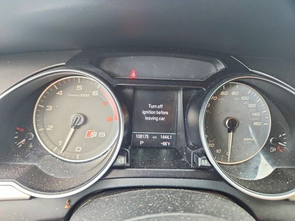 2014 AUDI S5