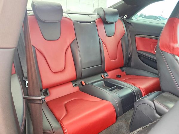 2014 AUDI S5