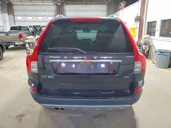 2012 VOLVO XC90
