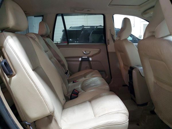 2012 VOLVO XC90