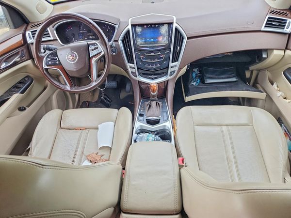 2013 CADILLAC SRX Luxury