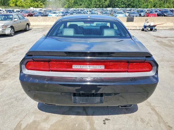2013 DODGE CHALLENGER Base