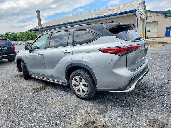 2021 TOYOTA HIGHLANDER XSE Nav & JBL