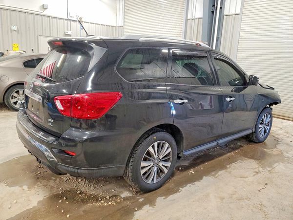 2018 NISSAN PATHFINDER