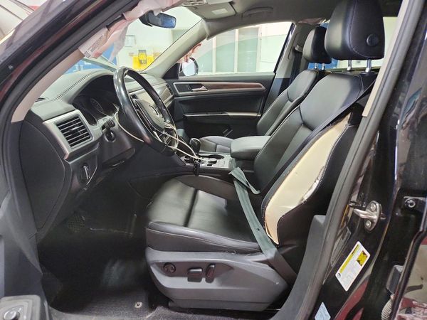 2019 VOLKSWAGEN ATLAS 4Motion SE
