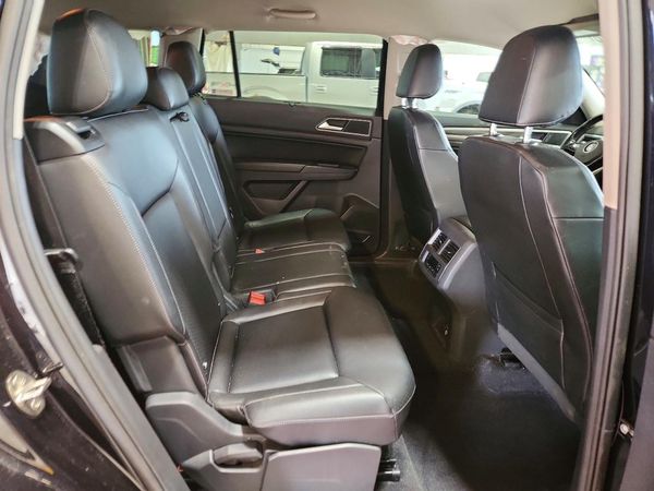 2019 VOLKSWAGEN ATLAS 4Motion SE