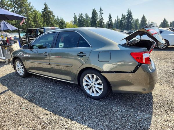 2013 TOYOTA CAMRY
