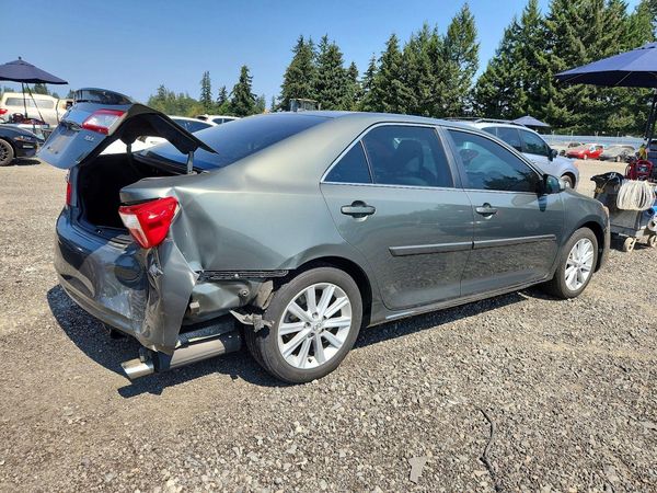2013 TOYOTA CAMRY