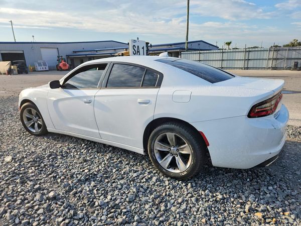 2016 DODGE CHARGER SXT RWD