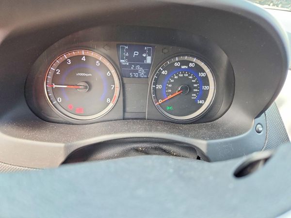 2015 HYUNDAI ACCENT GL(Middle-low)