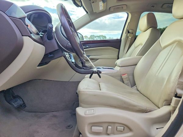 2014 CADILLAC SRX Luxury