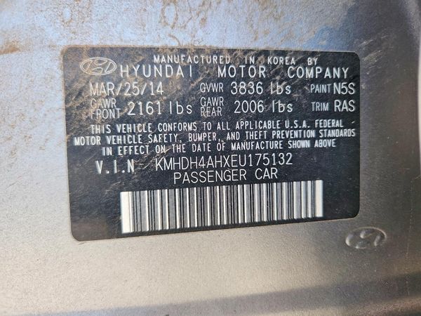 2014 HYUNDAI ELANTRA