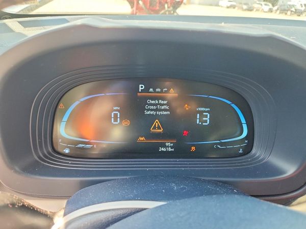 2023 HYUNDAI VENUE SEL, Limited