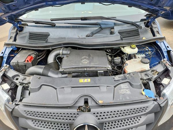 2021 MERCEDES-BENZ METRIS