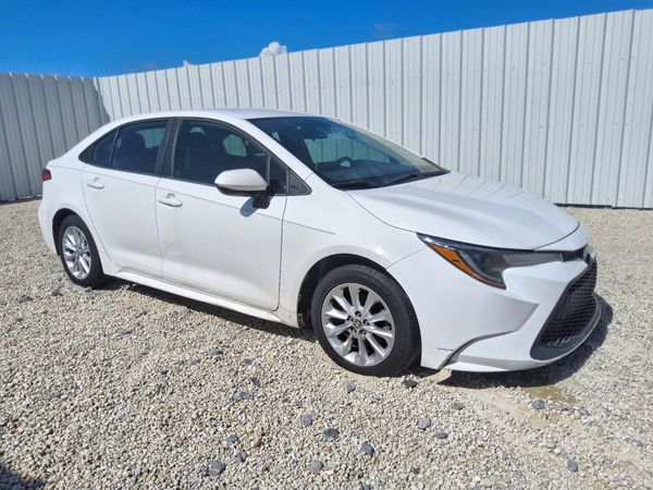 2020 TOYOTA COROLLA LE w/Premium pkg2 — Passenger 3/4