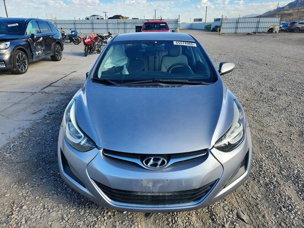 2016 HYUNDAI ELANTRA