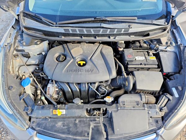 2016 HYUNDAI ELANTRA