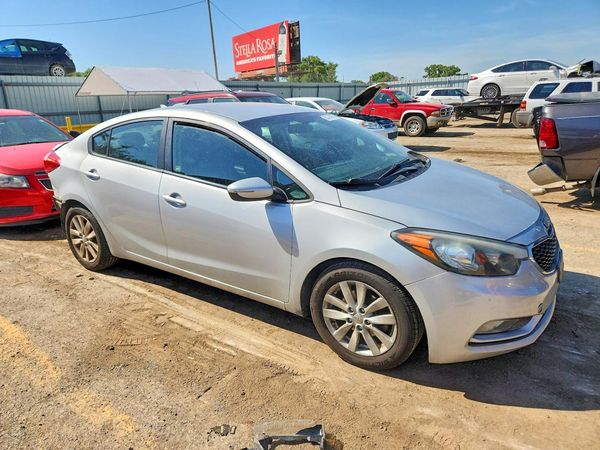 2016 KIA FORTE