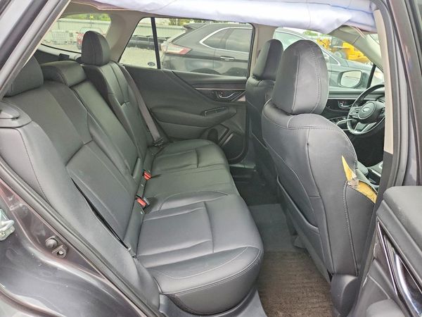 2021 SUBARU OUTBACK