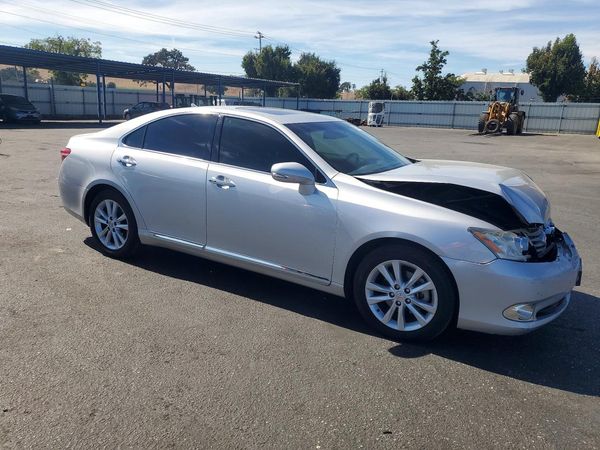 2012 LEXUS ES