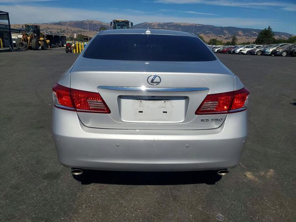 2012 LEXUS ES
