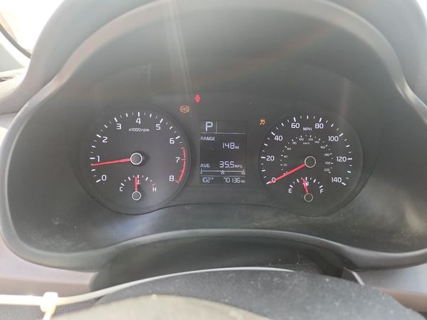 2018 KIA RIO 5-DOOR LX, S