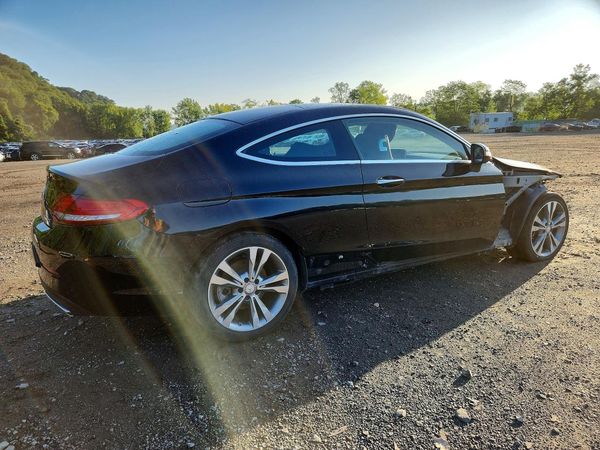 2017 MERCEDES-BENZ C C300-4M
