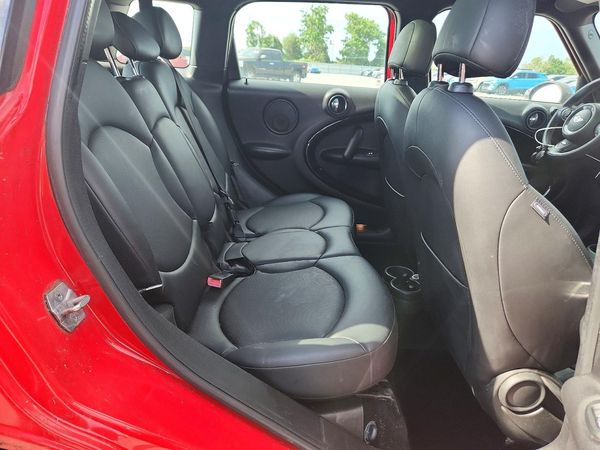 2014 MINI COOPER