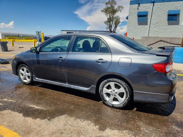 2012 TOYOTA COROLLA