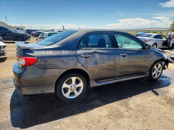 2012 TOYOTA COROLLA