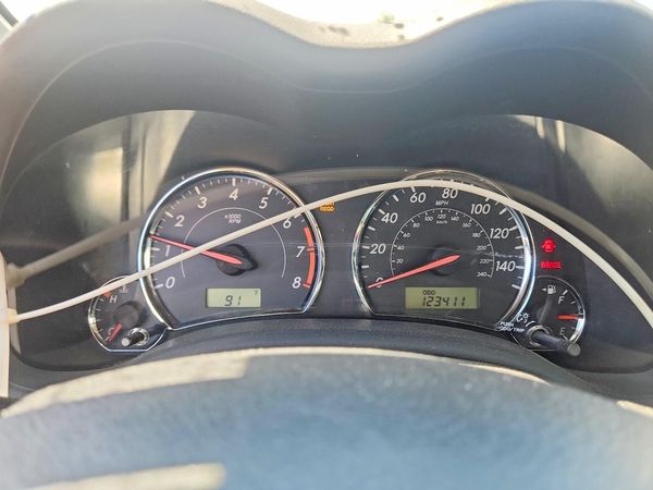 2012 TOYOTA COROLLA