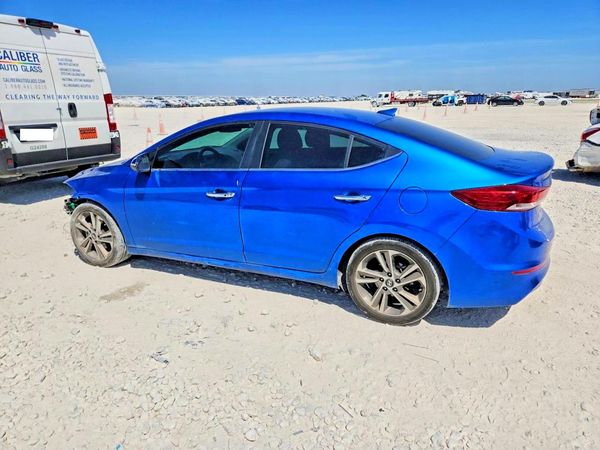 2017 HYUNDAI ELANTRA