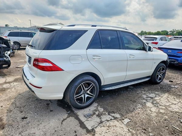 2012 MERCEDES-BENZ ML