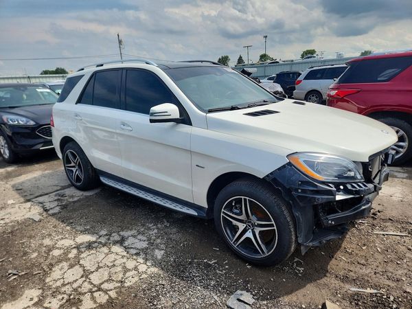 2012 MERCEDES-BENZ ML