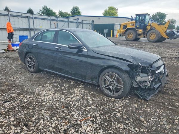 2019 MERCEDES-BENZ C-CLASS C300-4M — Passenger 3/4