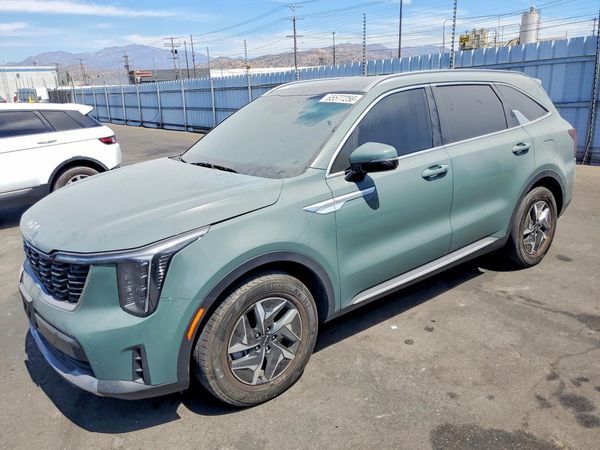 2025 KIA SORENTO