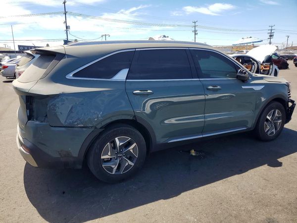 2025 KIA SORENTO