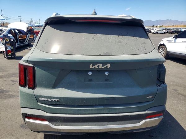 2025 KIA SORENTO