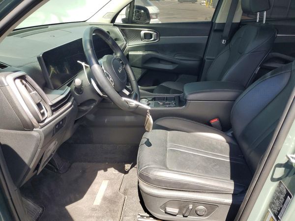 2025 KIA SORENTO