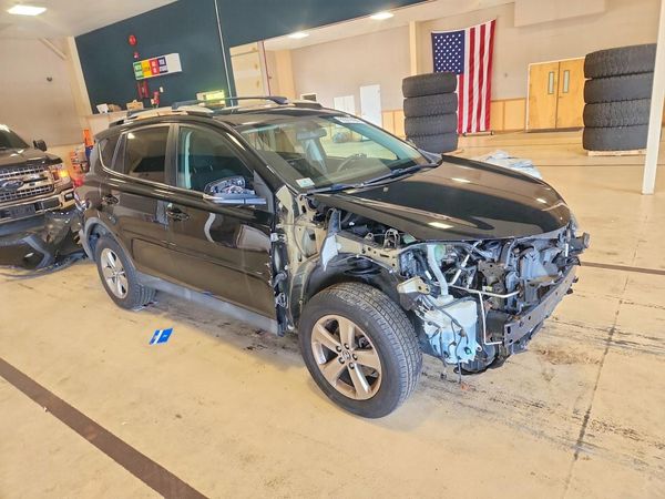 2015 TOYOTA RAV4